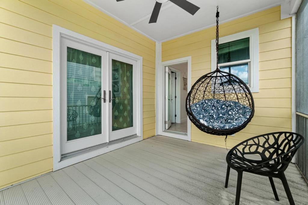 Family Beach House, 4 Bedroom, 3 Bath, Sleeps 14 Бонита-Спрингс Экстерьер фото